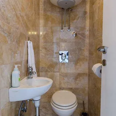 In 34976 *