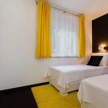 Apartment In 34976 Crikvenica