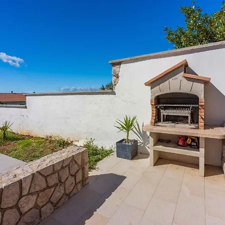 In 34976 Apartment Crikvenica