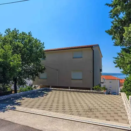 In 34976 Crikvenica